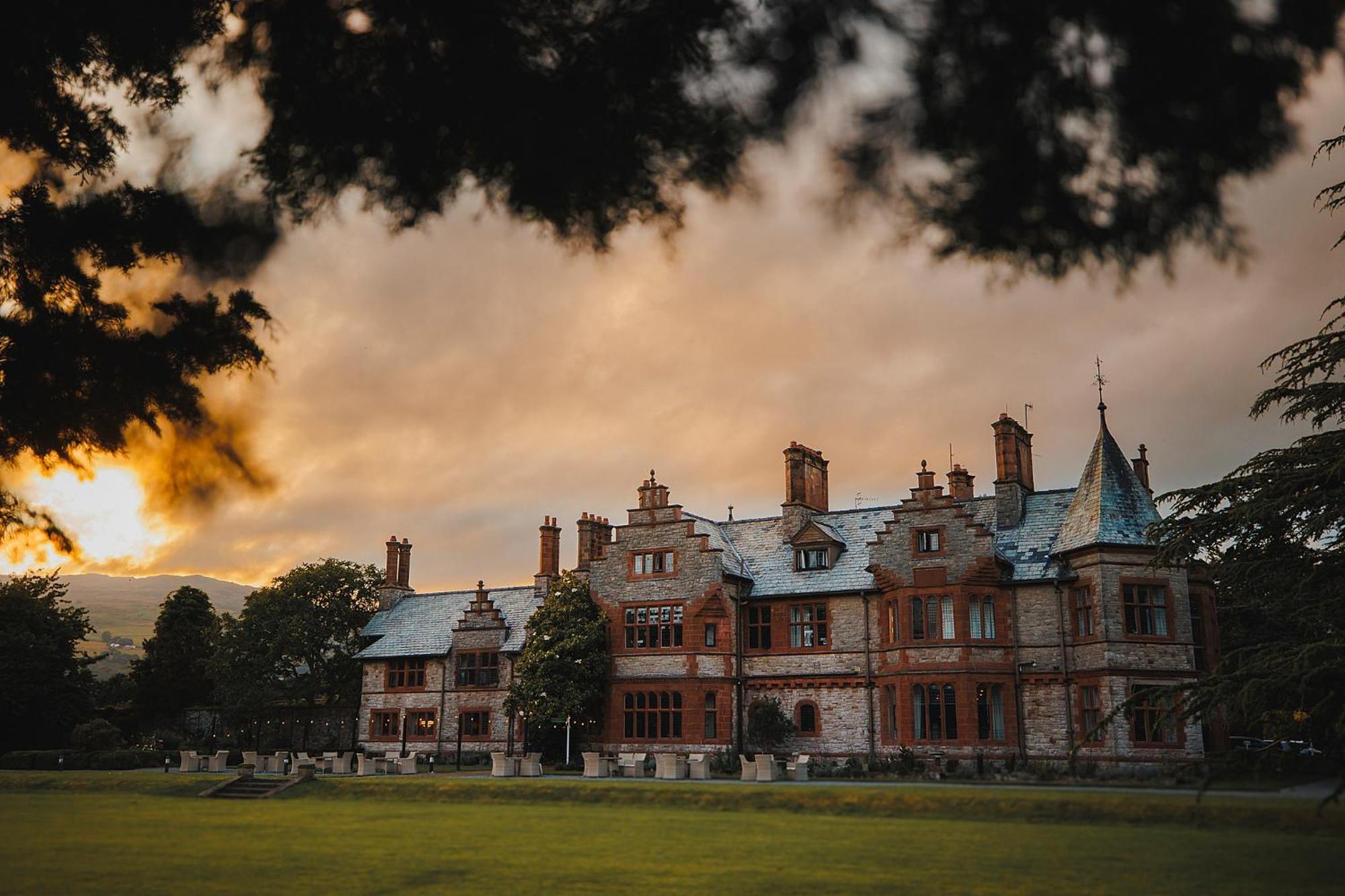 Caer Rhun Hall Hotel Conwy Exterior photo